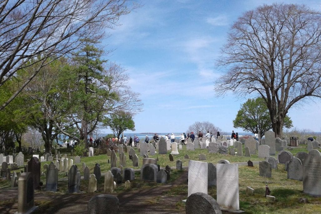 Burial Hill Walking Tour