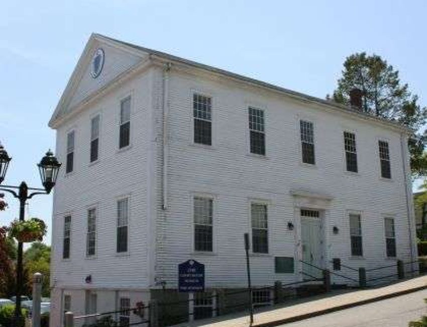 1749 Court House Museum
