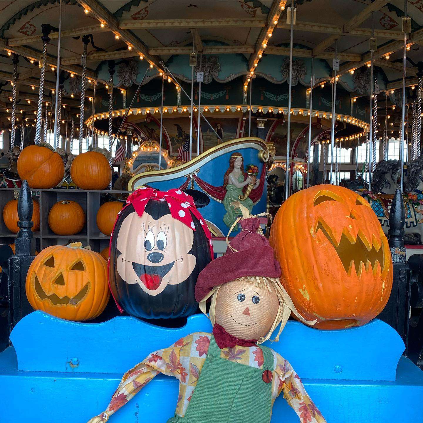 Paragon Carousel